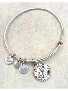 Alex and Ani Silver Tone Sister Charm Bracelet Flower Made in USA